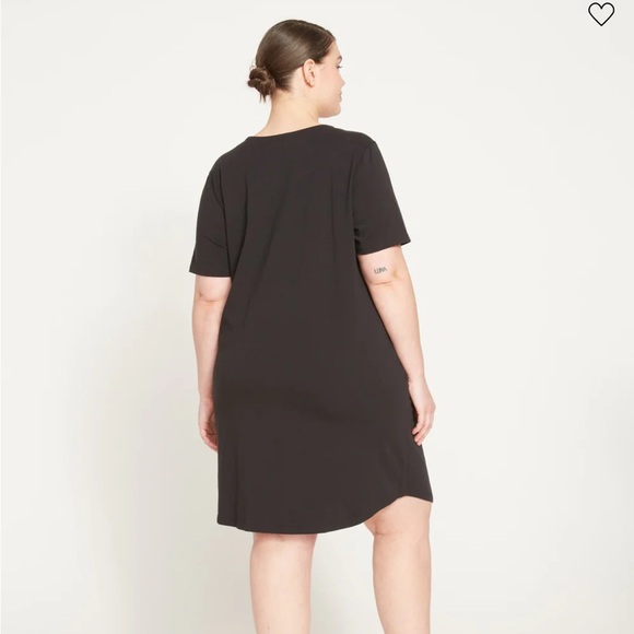 UNIVERSAL STANDARD Halie T-Shirt Dress in Black Size Large / 22-24 - Picture 2 of 7